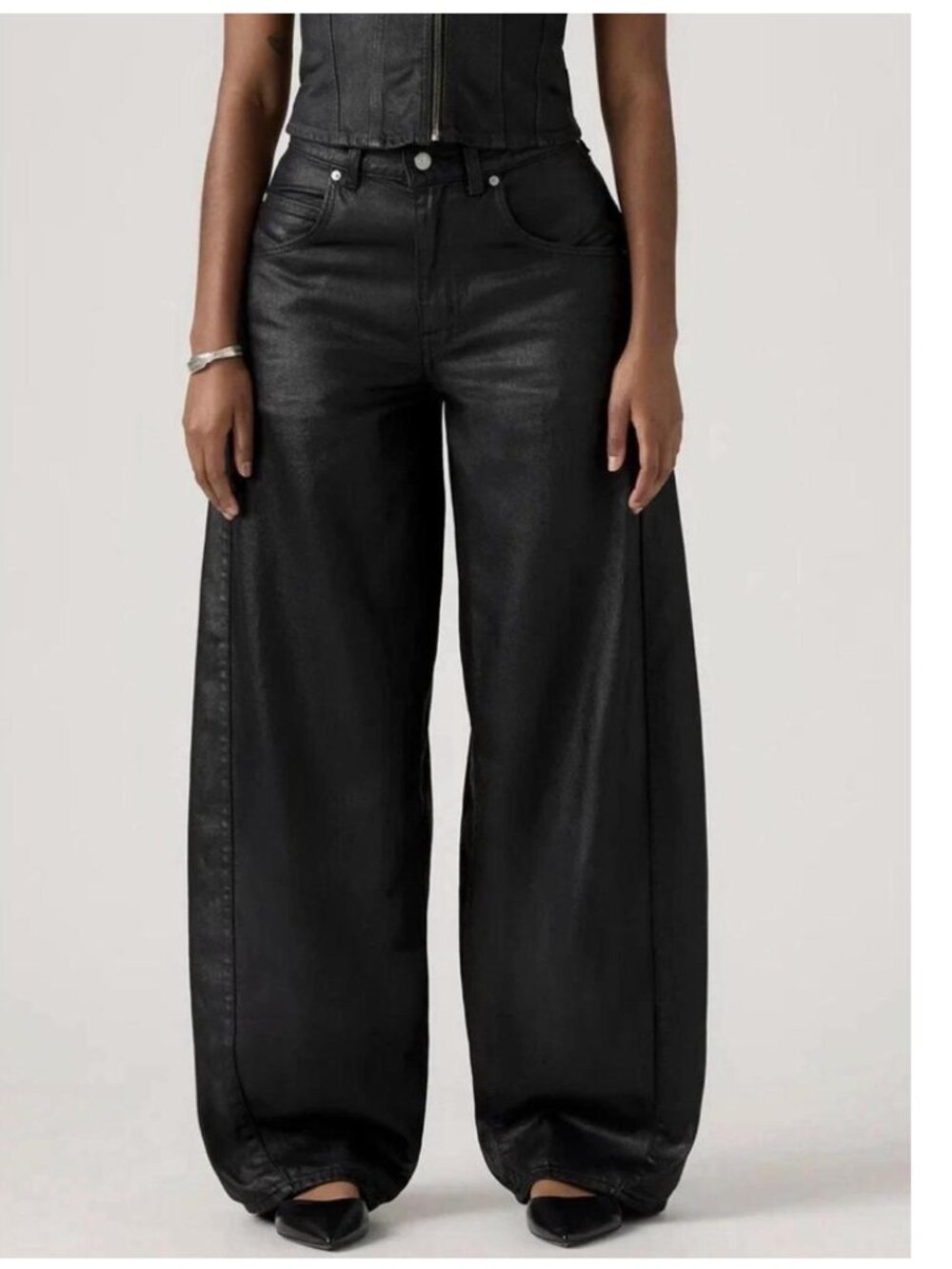 NWT Levi's Super Baggy Barrel Jeans Black Coated Denim Size 26